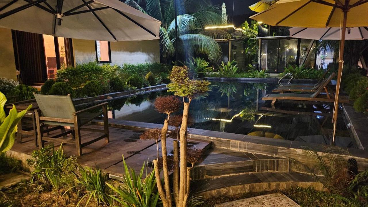 Phoenix Hotel Pool Villa 호이안 외부 사진